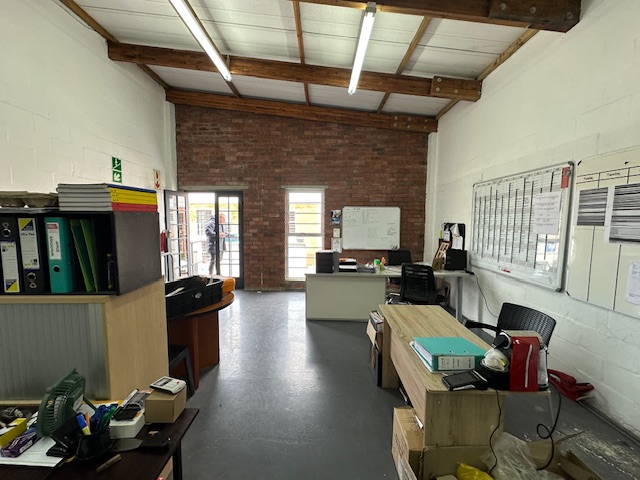 To Let commercial Property for Rent in Maitland Western Cape